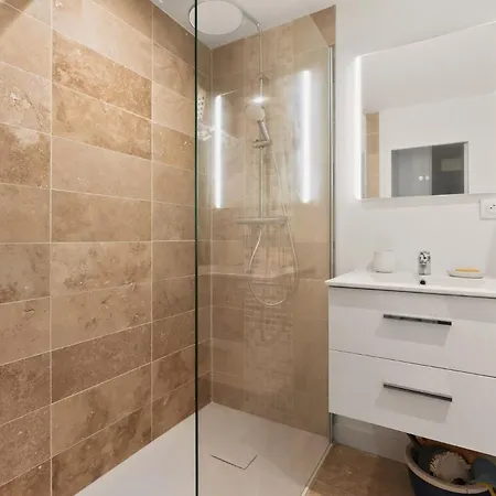 Guestready - Charm & Comfort In *